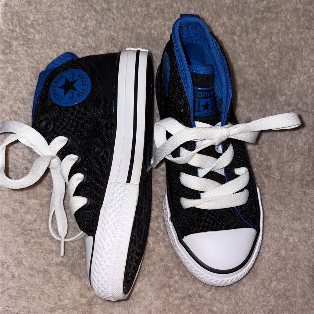 Converse Toddler Boys Chuck Taylor All Star Street Mid-Top Sneakers Size 11